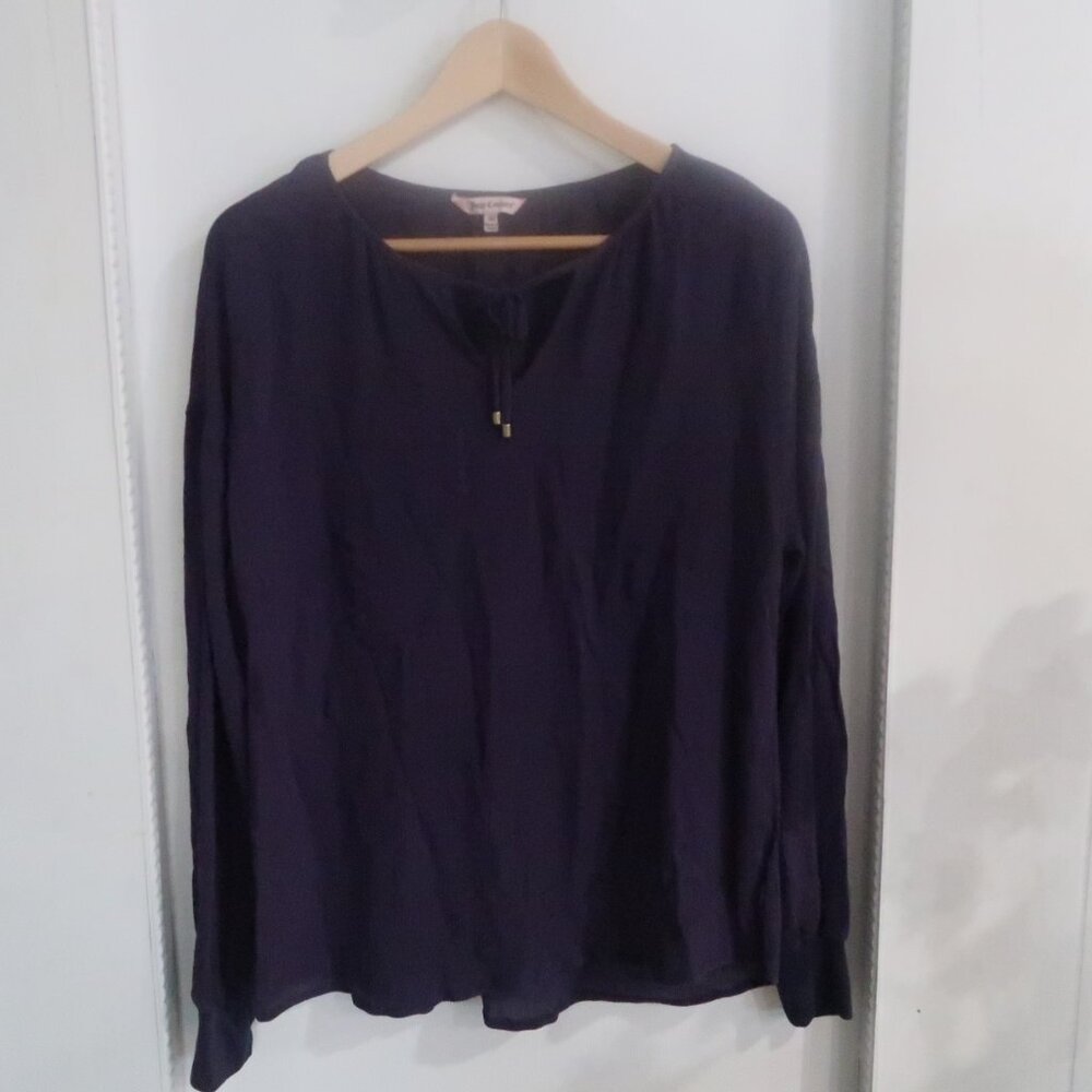 JUICY COUTURE LONG SLEEVE OVERSIZE TOP SIZE XS  COLOR PURPLE